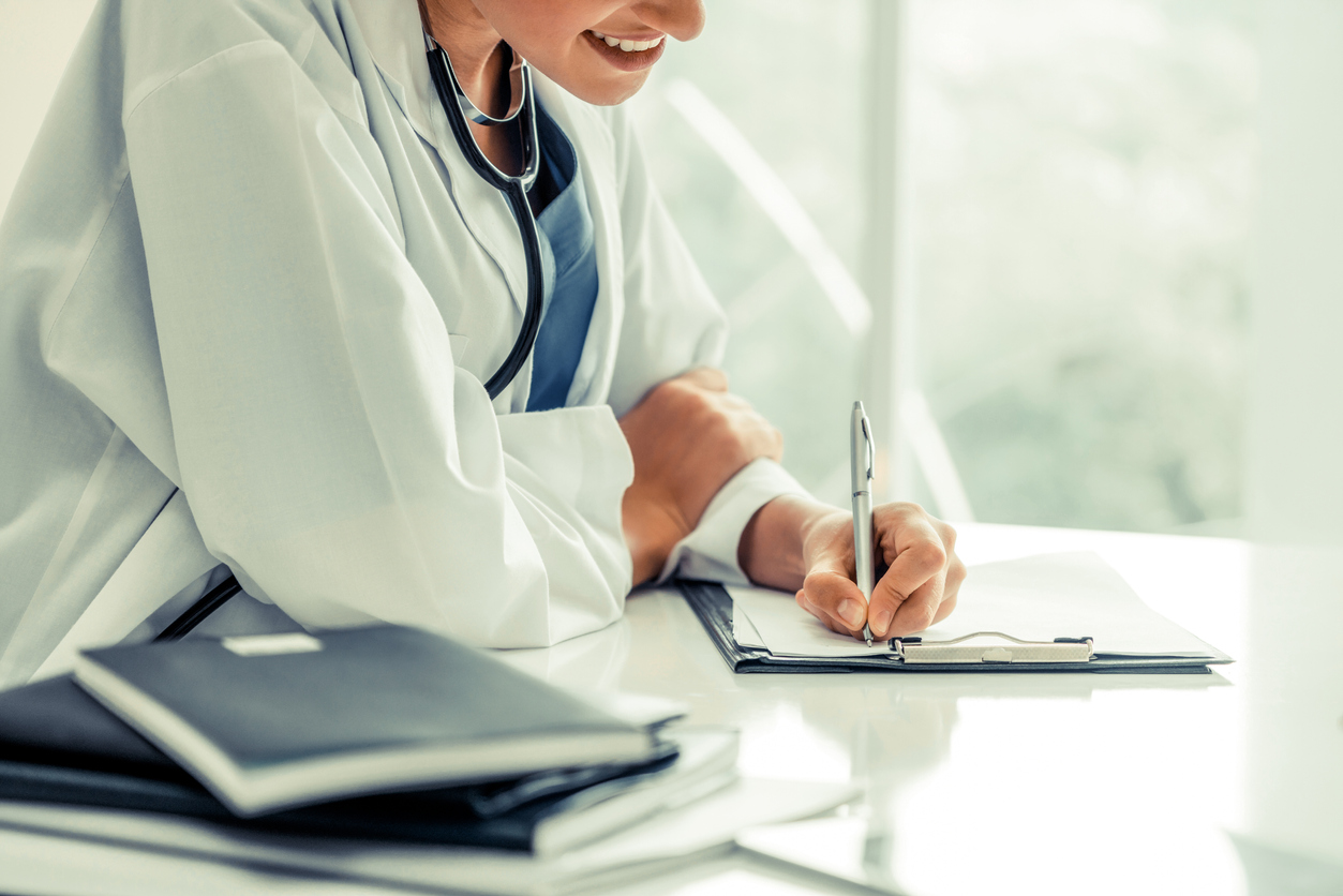 Female patient visits woman doctor